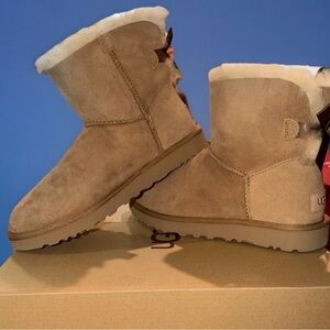 UGG Tan Ankle Boots with Cream Fur